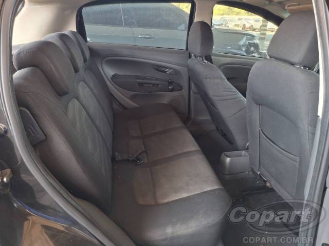2011 FIAT PUNTO 