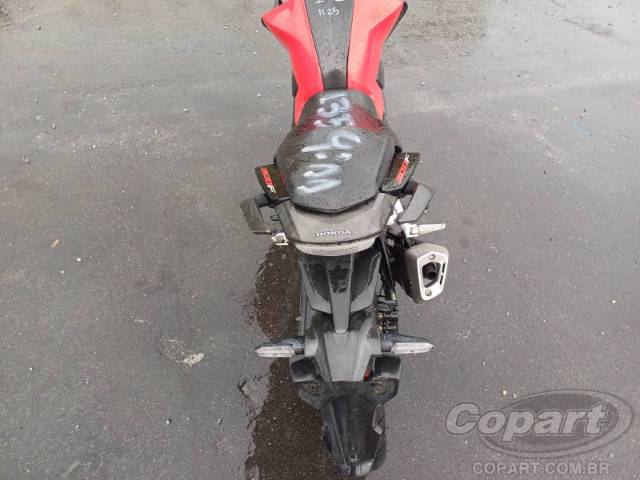 2023 HONDA CB 300F 