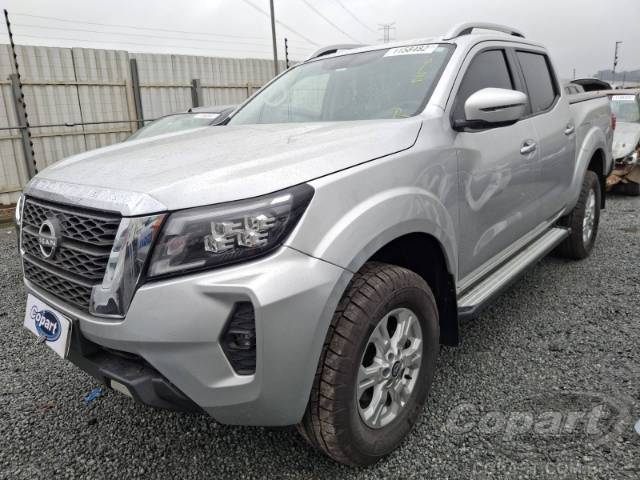 2025 NISSAN FRONTIER CD 