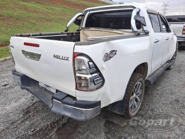 2020 TOYOTA HILUX CD 