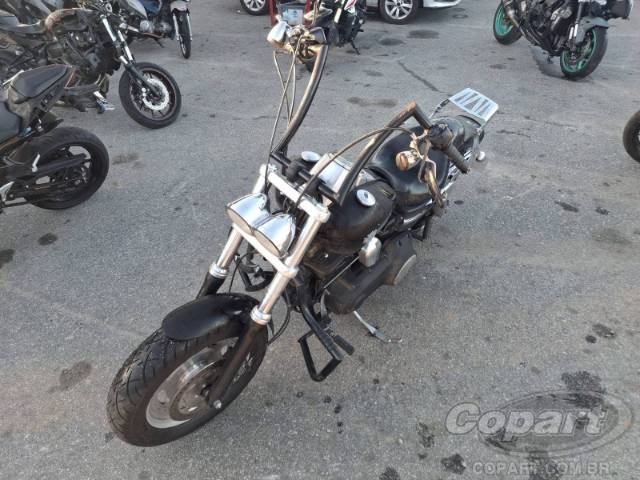 2013 HARLEY-DAVIDSON DYNA 