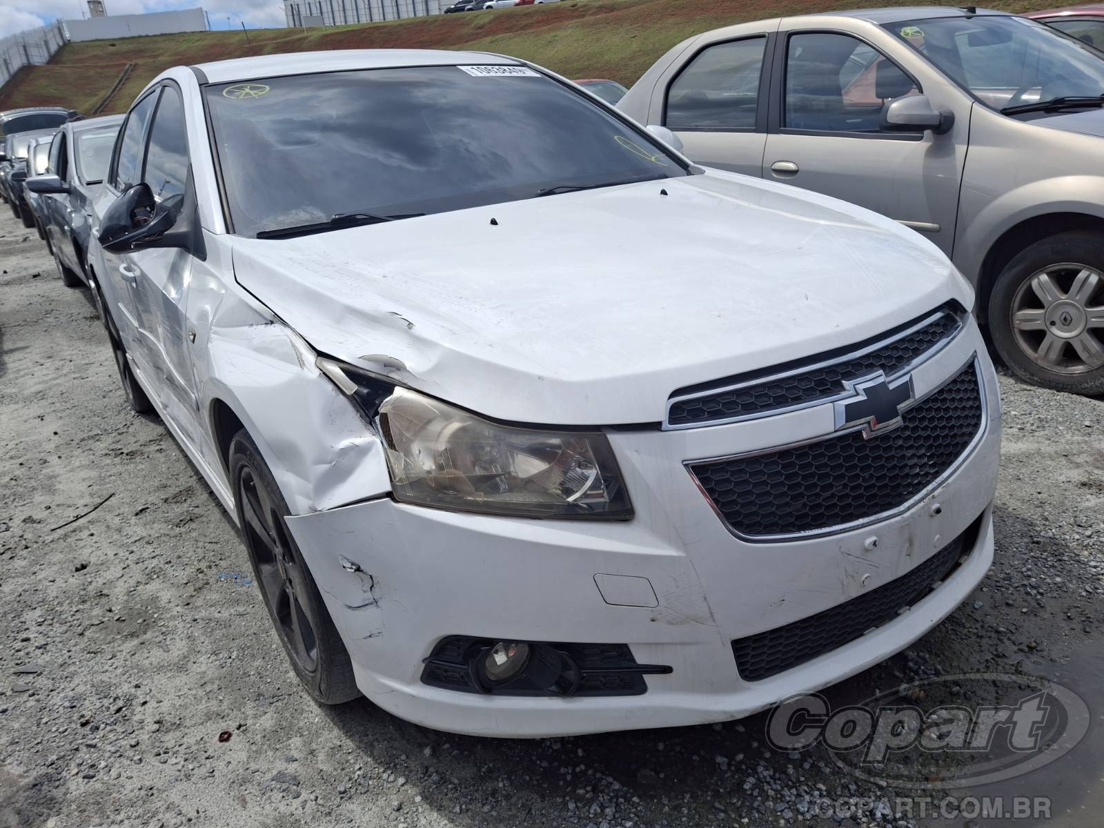 Veículo GM - Chevrolet Cruze 2012 CHEVROLET CRUZE HATCH Sport6 LT 1.8 16V Ecotec6 2012 em leilão