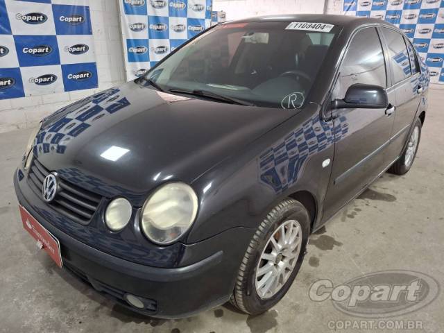 2005 VOLKSWAGEN POLO SEDAN 