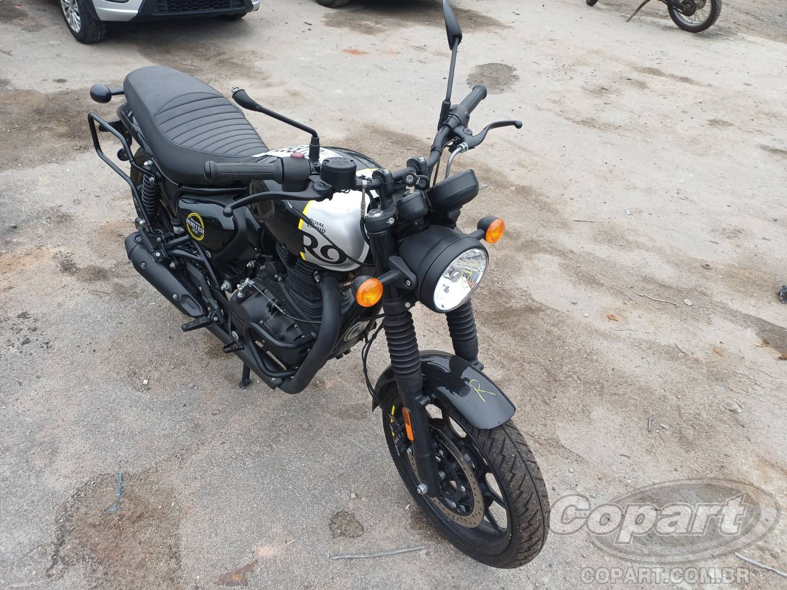 Royal Enfield Hunter 2024 em leilão