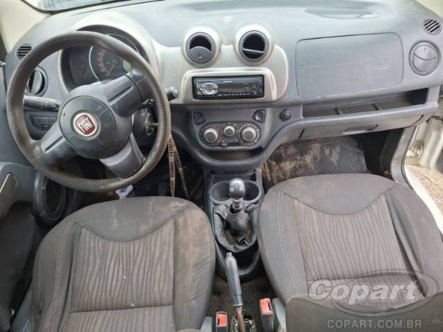 2013 FIAT UNO 