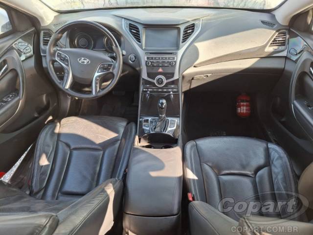 2016 HYUNDAI AZERA 