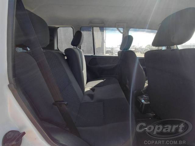 2011 MITSUBISHI PAJERO TR4 