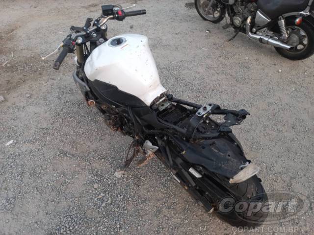 2016 SUZUKI GSR 750 
