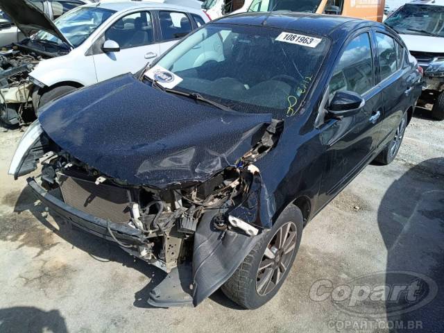 2018 NISSAN VERSA 