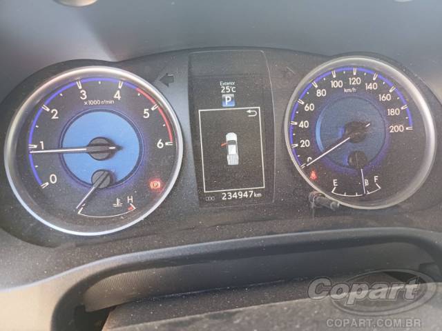 2016 TOYOTA HILUX CD 