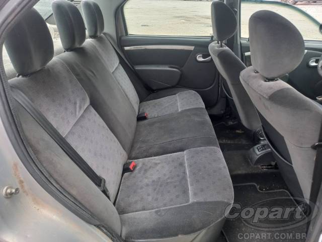 2009 RENAULT LOGAN 