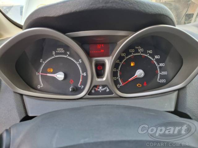 2011 FORD FIESTA SEDAN 