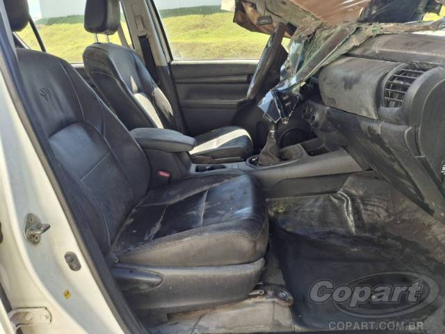 2017 TOYOTA HILUX CD 