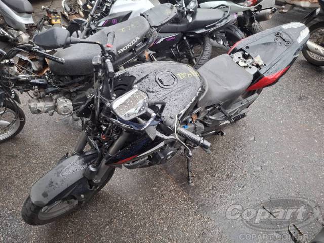 2025 BAJAJ DOMINAR 