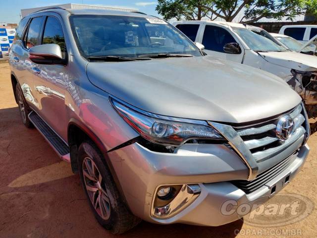 2020 TOYOTA SW4 