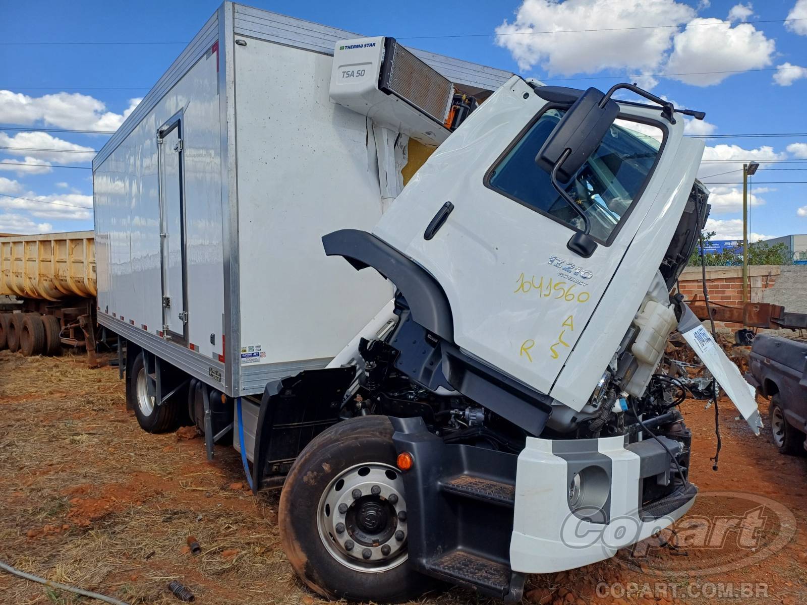 VOLKSWAGEN CONSTELLATION 2025