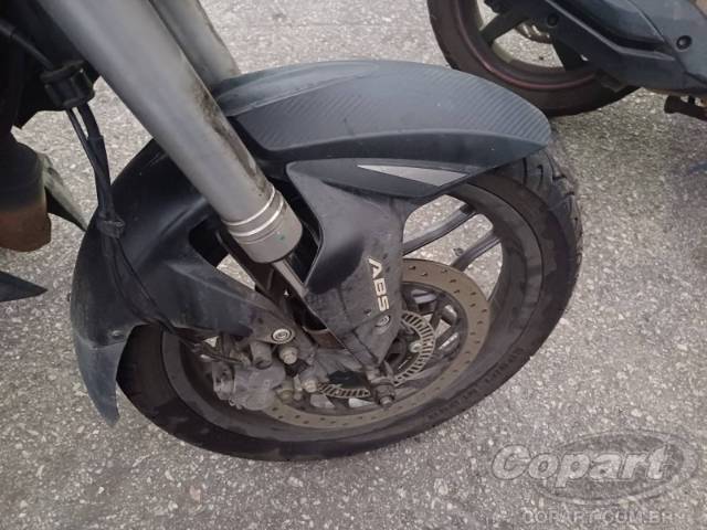 2026 BAJAJ DOMINAR 
