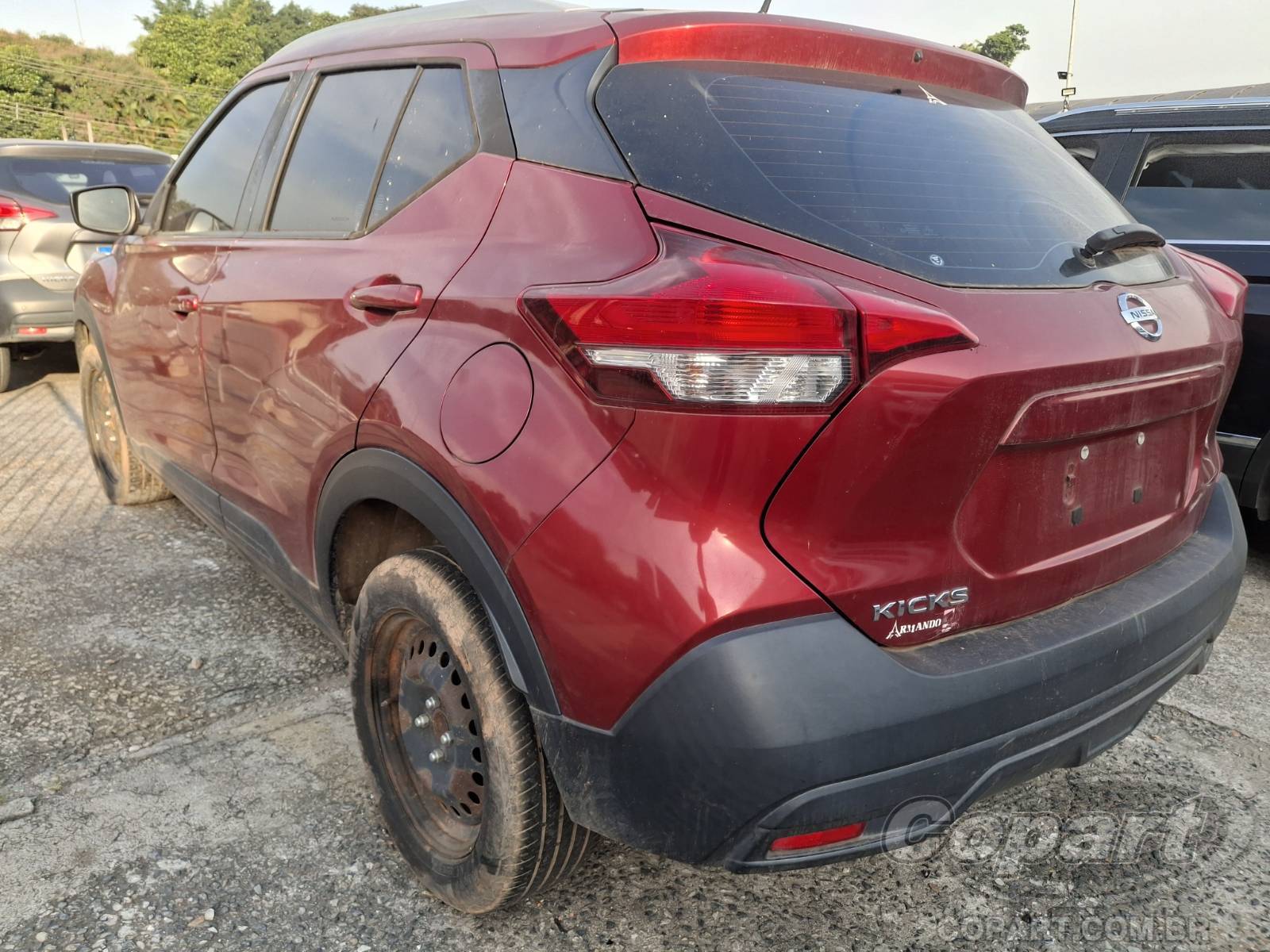 2020 NISSAN KICKS — foto 3 de 10