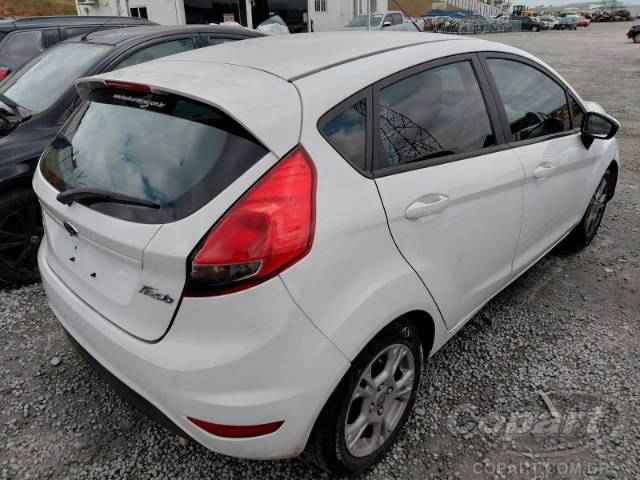2015 FORD FIESTA 