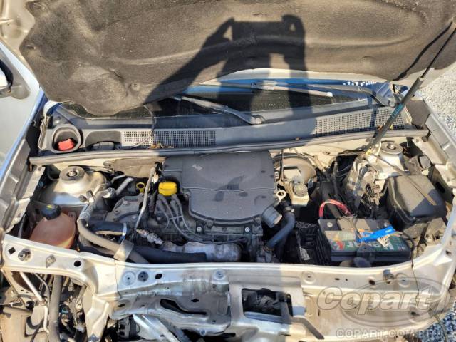 2015 RENAULT SANDERO 