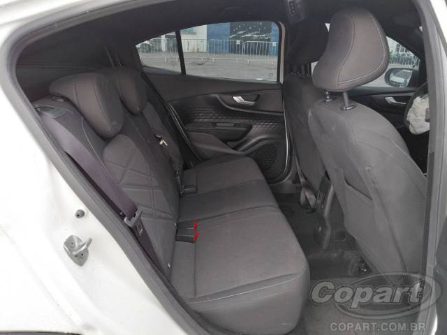 2026 FIAT FASTBACK 