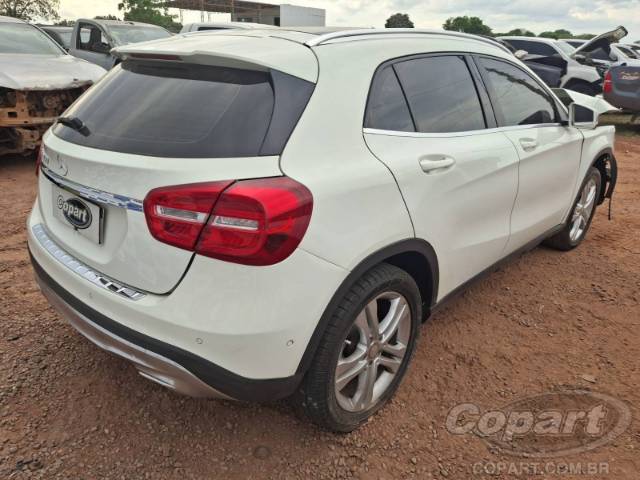 2017 MERCEDES-BENZ GLA 