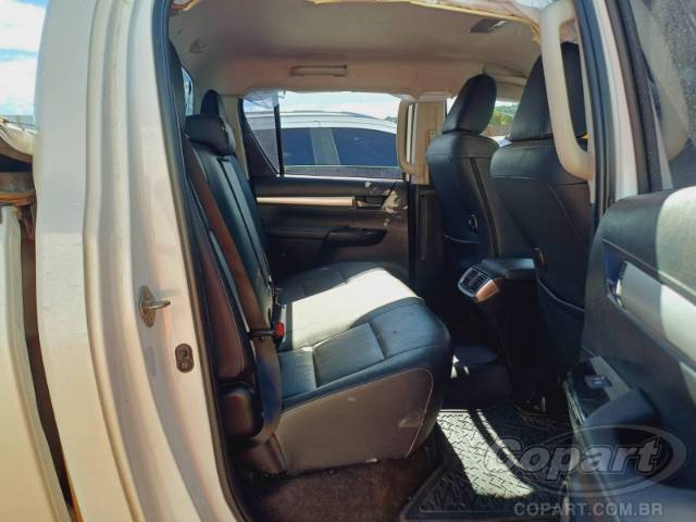 2024 TOYOTA HILUX CD 