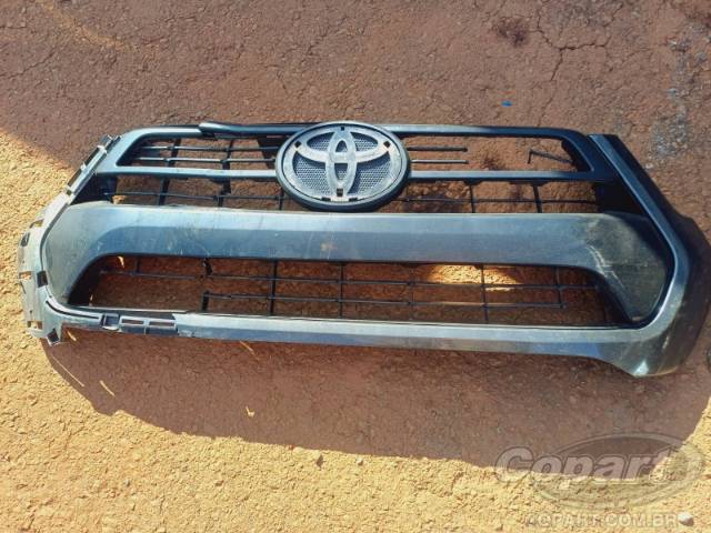 2024 TOYOTA HILUX CD 