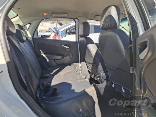 2018 FIAT GRAND SIENA 