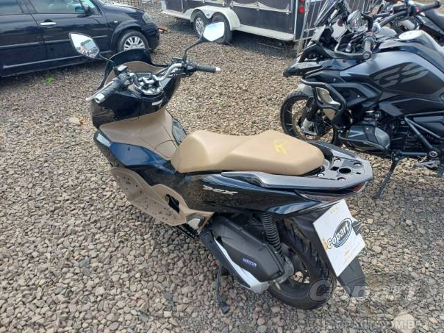 2025 HONDA PCX 