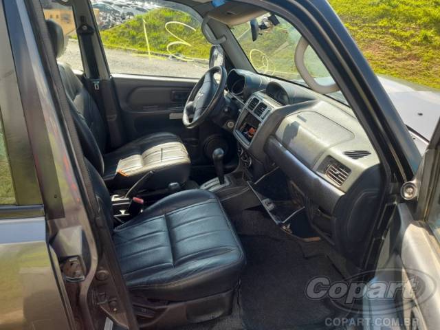 2013 MITSUBISHI PAJERO TR4 