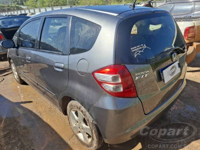 2010 HONDA FIT 