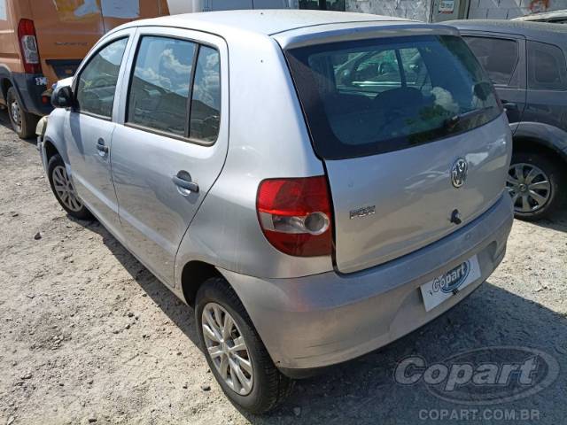 2005 VOLKSWAGEN FOX 