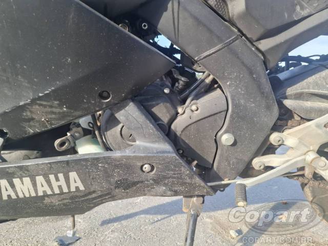 2025 YAMAHA YZF R15 
