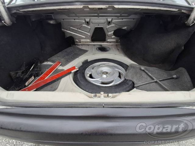1992 VOLKSWAGEN SANTANA 