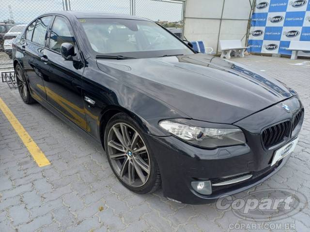 2011 BMW SERIE 5 