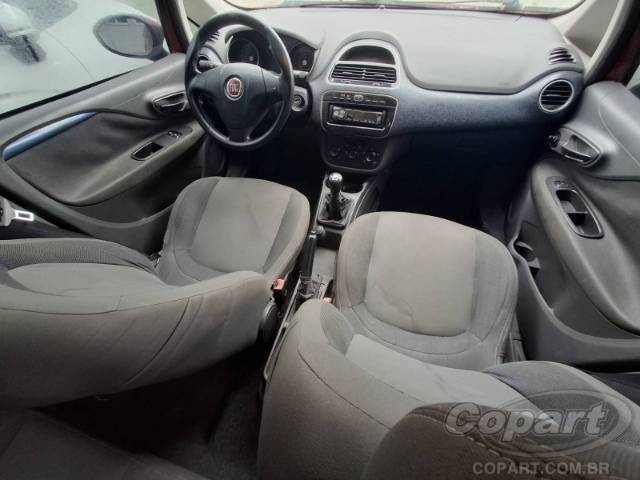 2013 FIAT PUNTO 