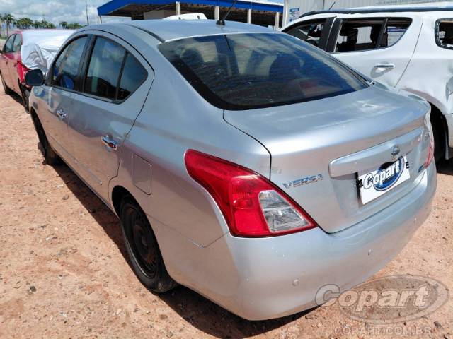 2013 NISSAN VERSA 