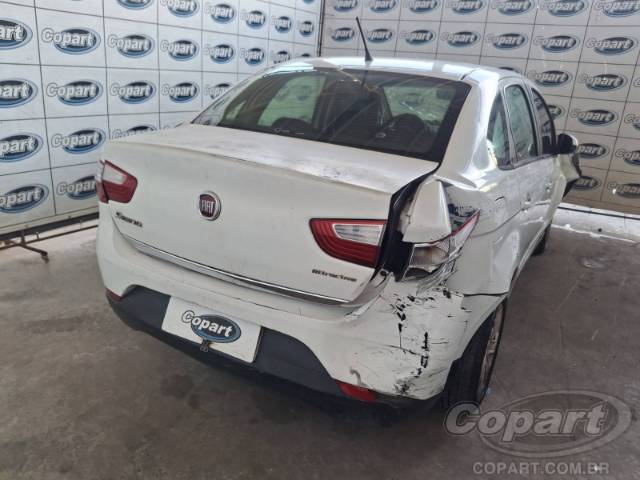 2016 FIAT GRAND SIENA 