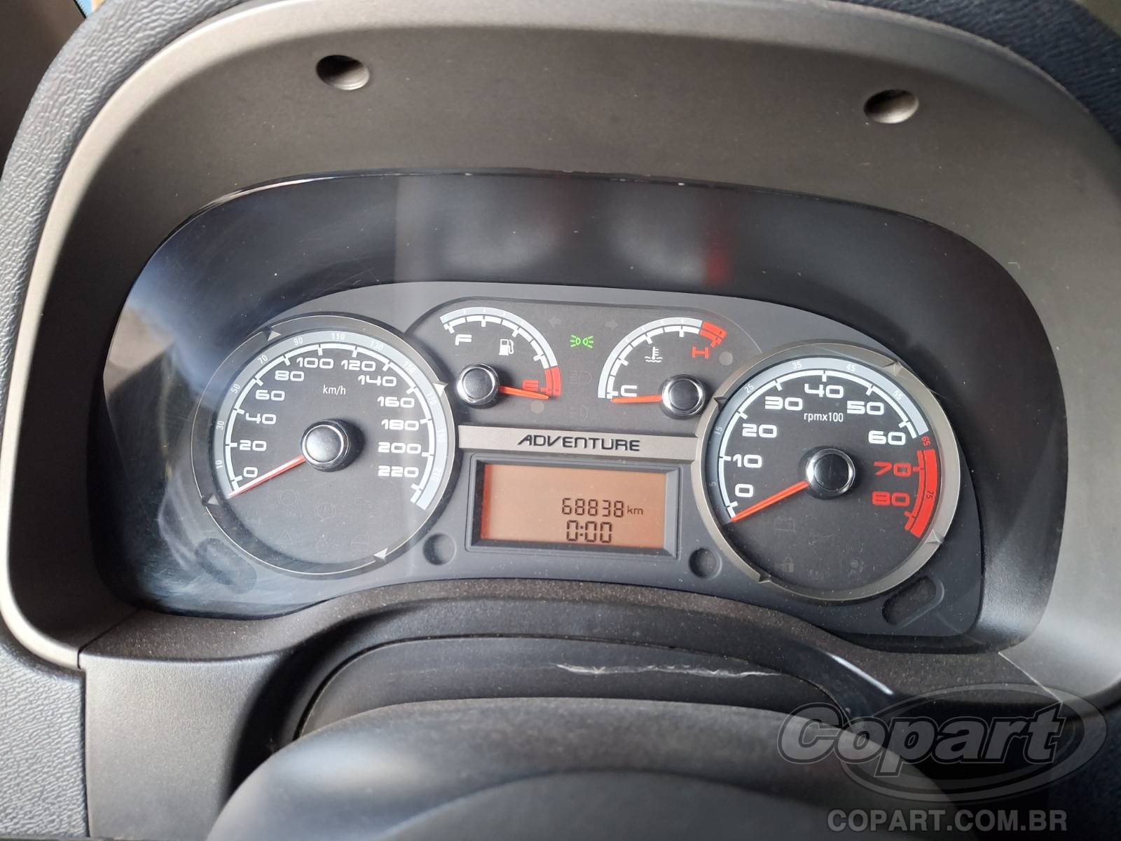 Foto 8 de 11: 2015 FIAT IDEA