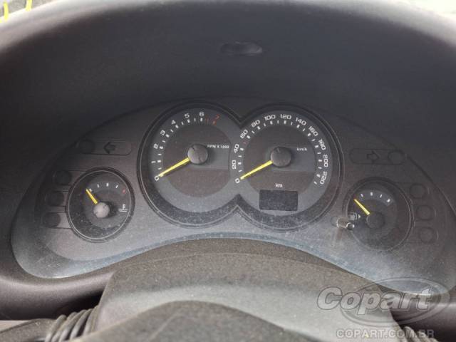 2012 CHEVROLET CLASSIC 