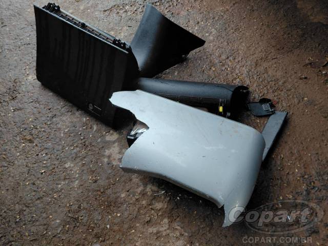 2024 TOYOTA HILUX CD 