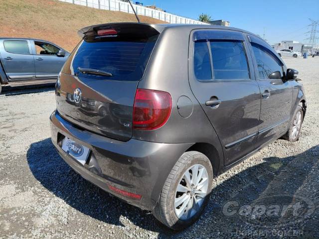 2010 VOLKSWAGEN FOX 