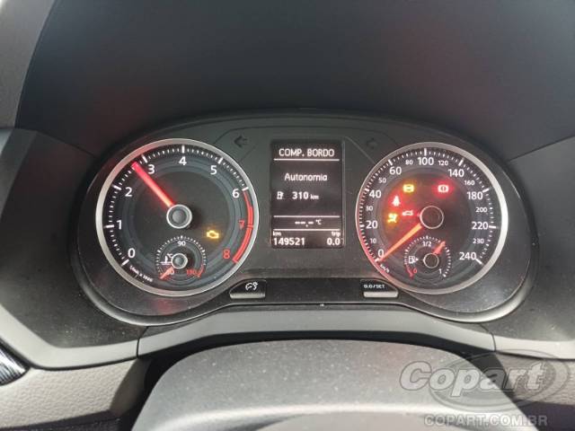 2017 VOLKSWAGEN VOYAGE 