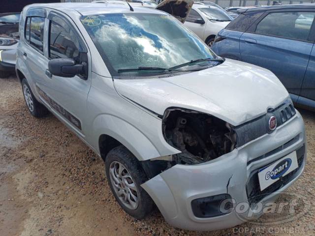 2016 FIAT UNO 