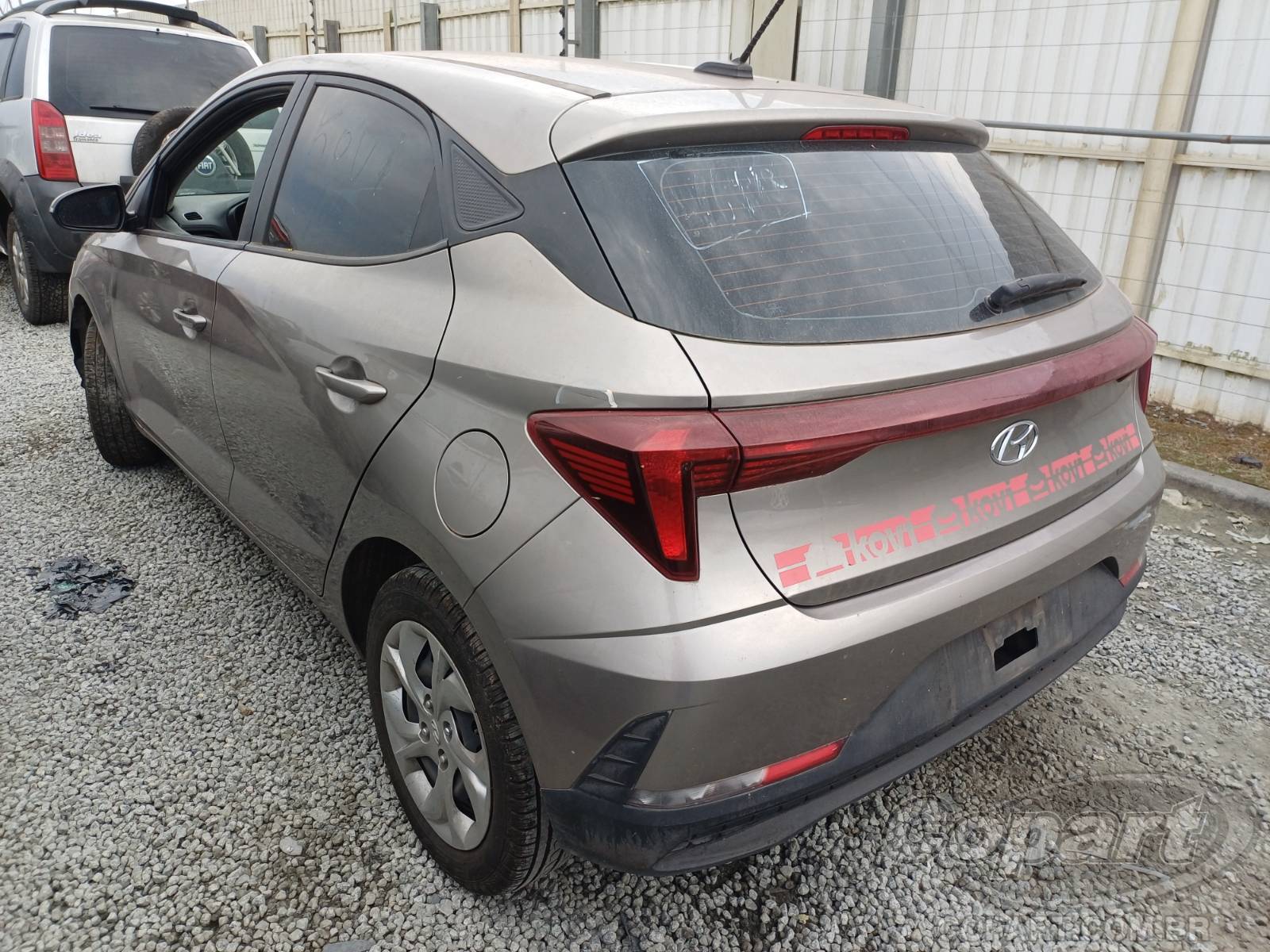 Foto 3: 2024 HYUNDAI HB20