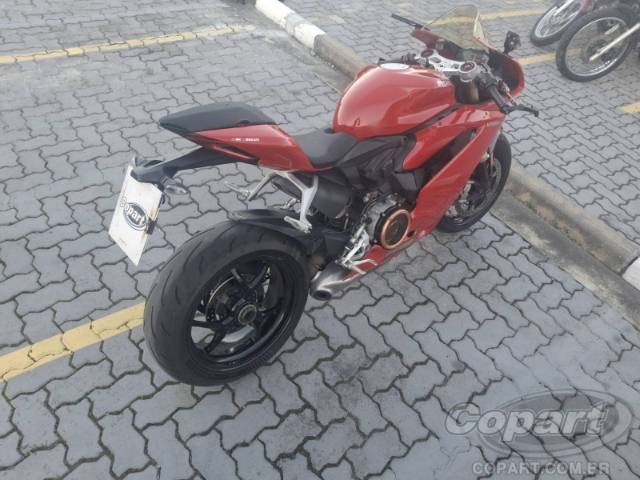 2016 DUCATI SUPERBIKE 