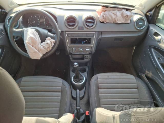 2013 VOLKSWAGEN VOYAGE 