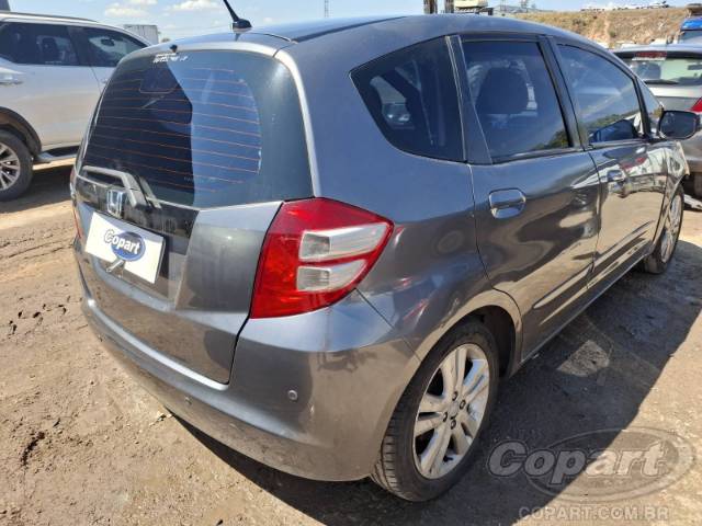 2010 HONDA FIT 