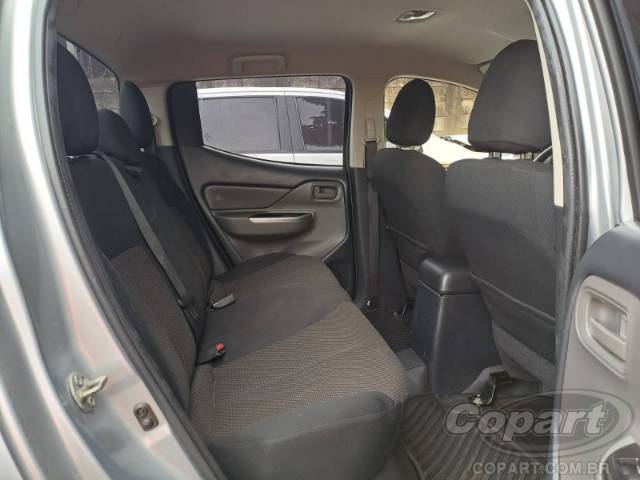 2024 MITSUBISHI L200 TRITON 